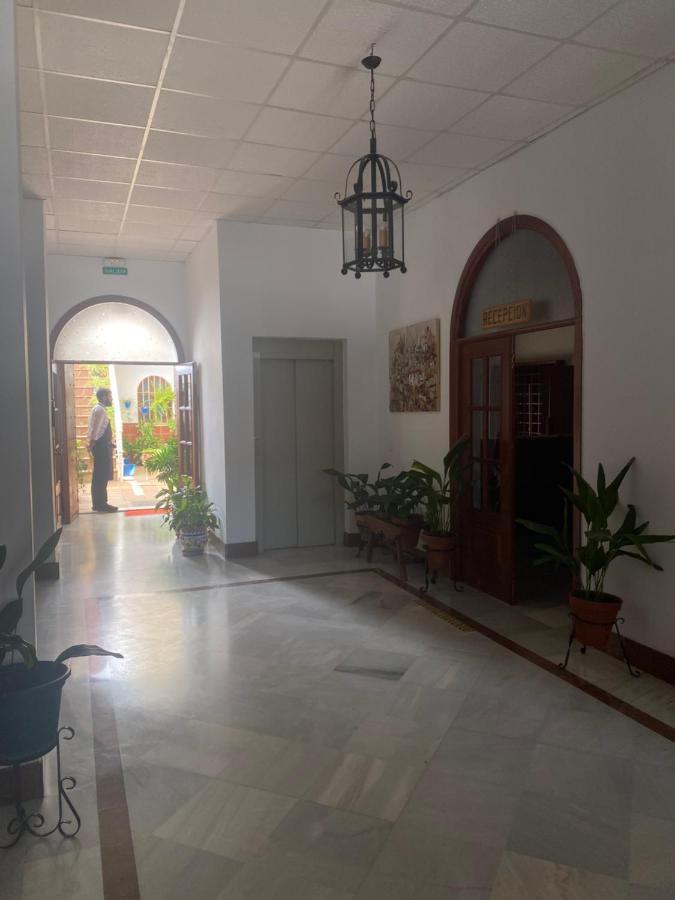 Hotel Meson Fuente Del Pino Olvera Buitenkant foto