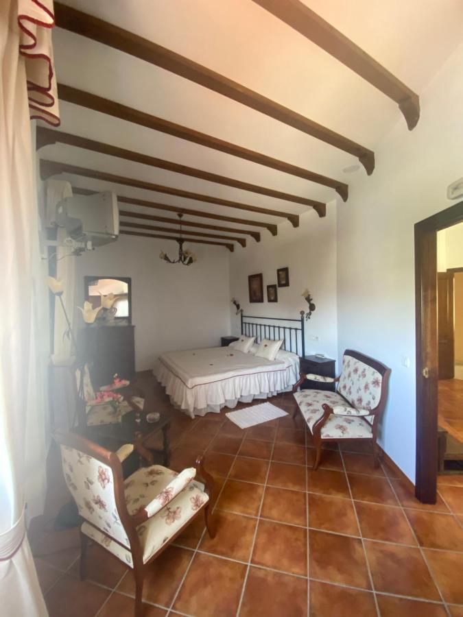 Hotel Meson Fuente Del Pino Olvera Buitenkant foto