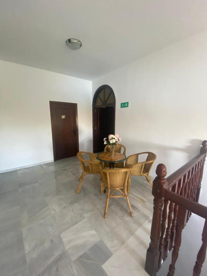 Hotel Meson Fuente Del Pino Olvera Buitenkant foto