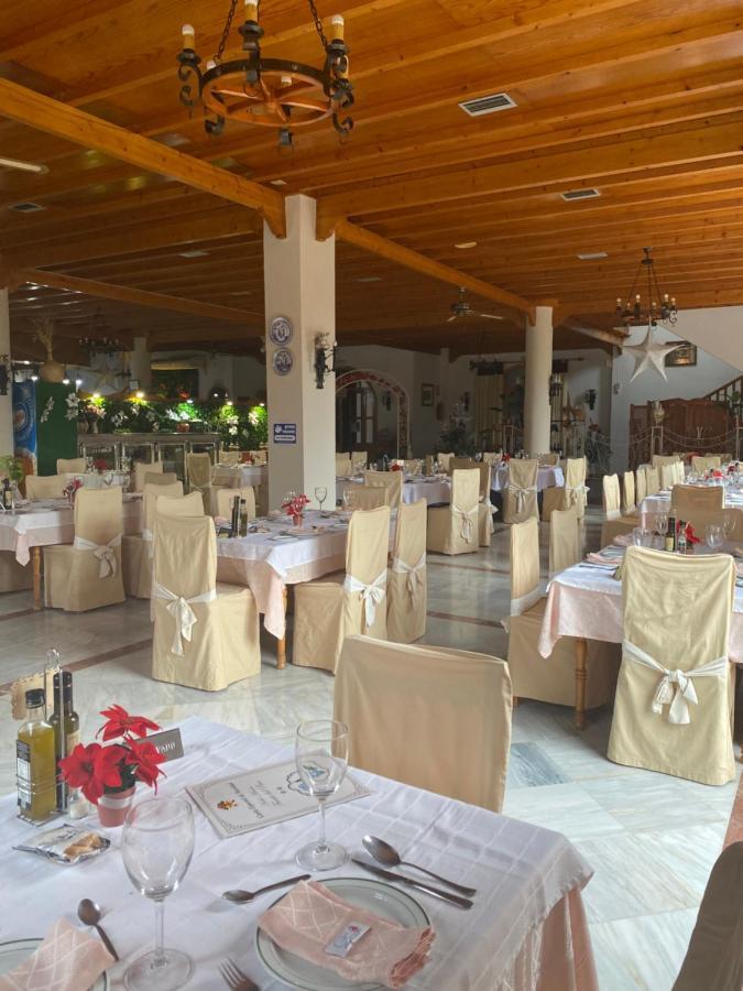 Hotel Meson Fuente Del Pino Olvera Buitenkant foto