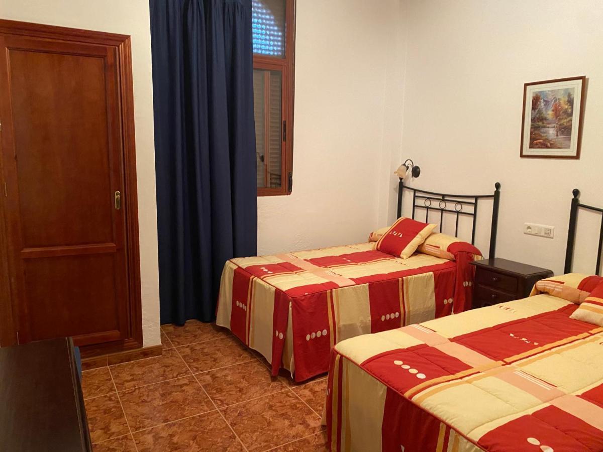 Hotel Meson Fuente Del Pino Olvera Buitenkant foto