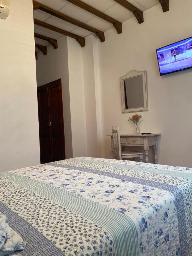 Hotel Meson Fuente Del Pino Olvera Buitenkant foto