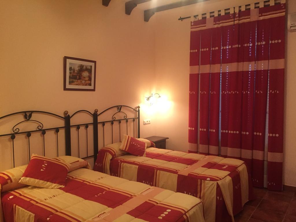 Hotel Meson Fuente Del Pino Olvera Buitenkant foto